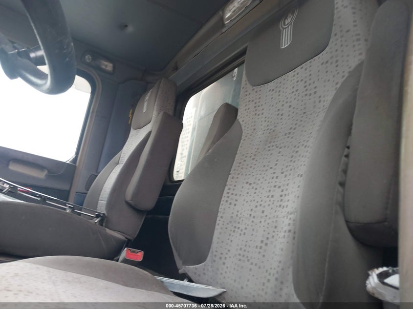 2019 KENWORTH T800 auction photo 7