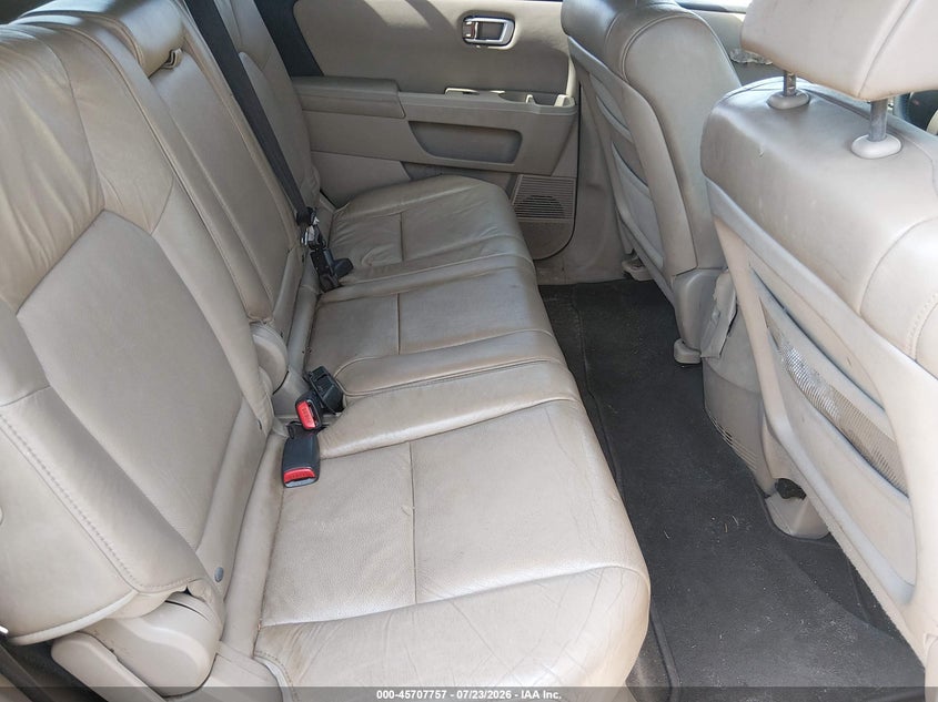 2010 HONDA PILOT auction photo 8