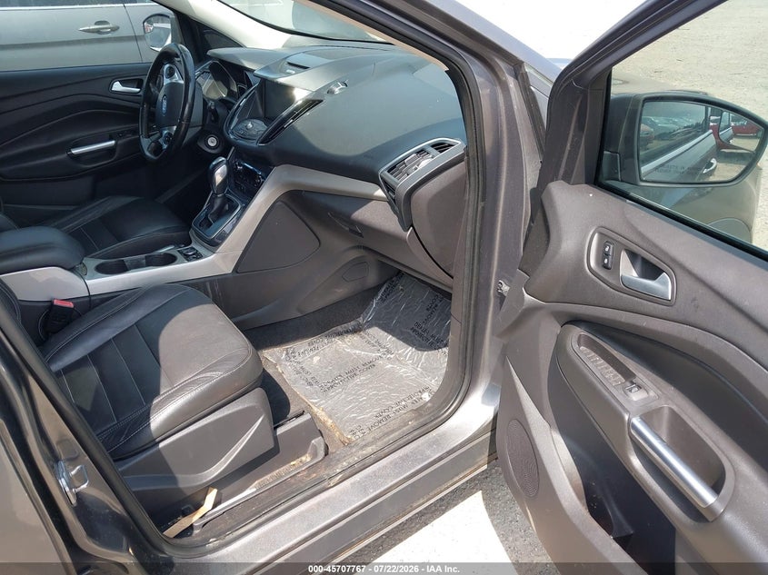 2013 FORD ESCAPE auction photo 5