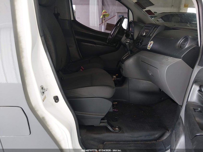 2015 CHEVROLET CITY EXPRESS auction photo 5
