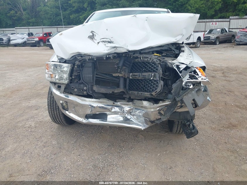 2019 RAM 1500 CLASSIC auction photo 6
