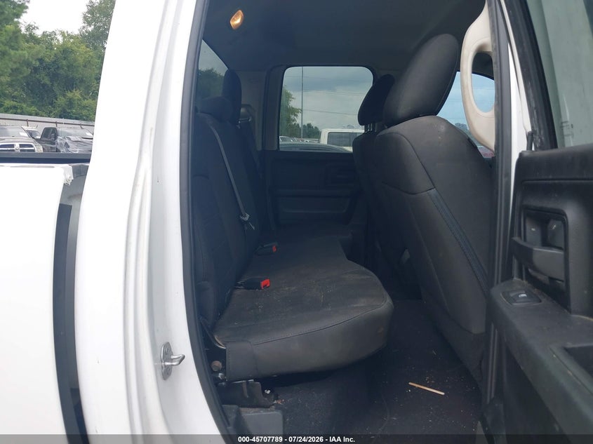 2019 RAM 1500 CLASSIC auction photo 8