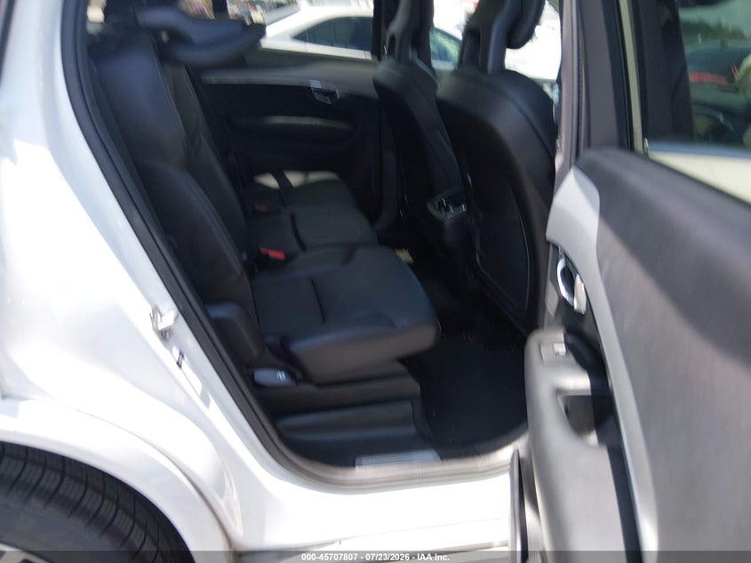 VOLVO XC90 2022 VIN YV4102CK1N1801032