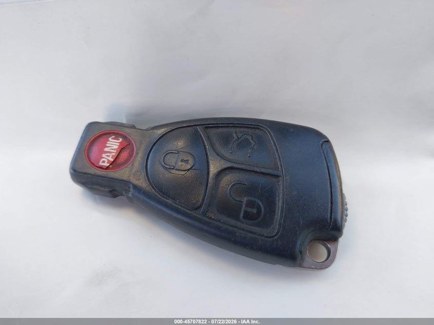 MERCEDES-BENZ CL 500 2004 VIN WDBPJ75J44A040649