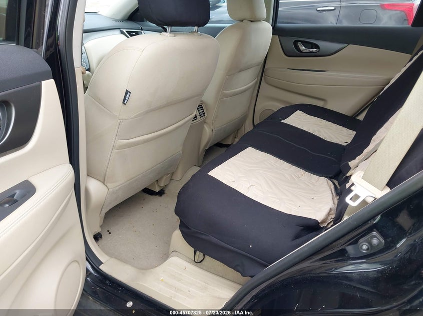 2015 NISSAN ROGUE auction photo 8