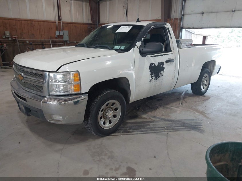 2013 CHEVROLET SILVERADO 1500 auction photo 2