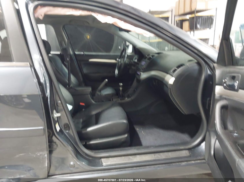 2004 ACURA TSX auction photo 5