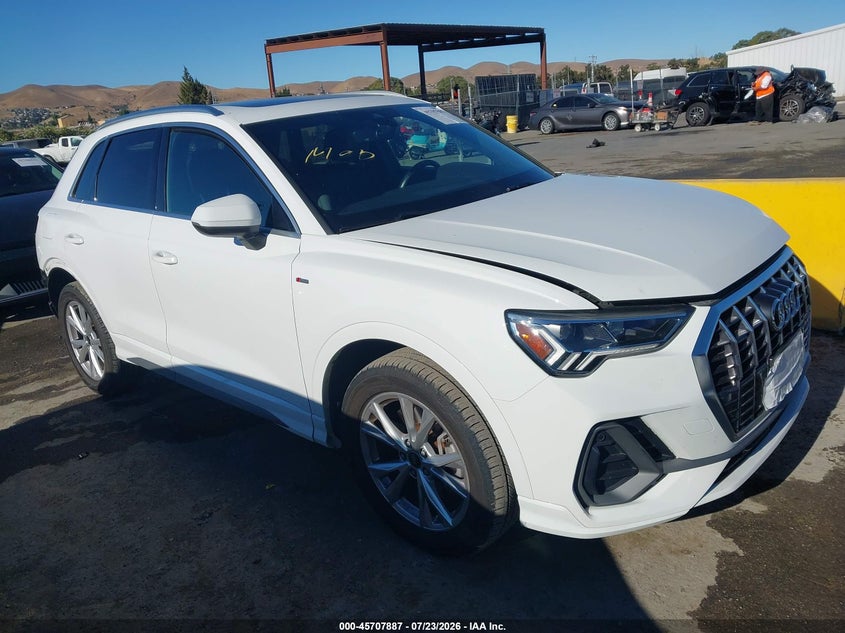 Vin: wa1decf31r1061400, lot: 46206543, audi q3 premium 45 tfsi s line quattro tiptronic 2024 img_1