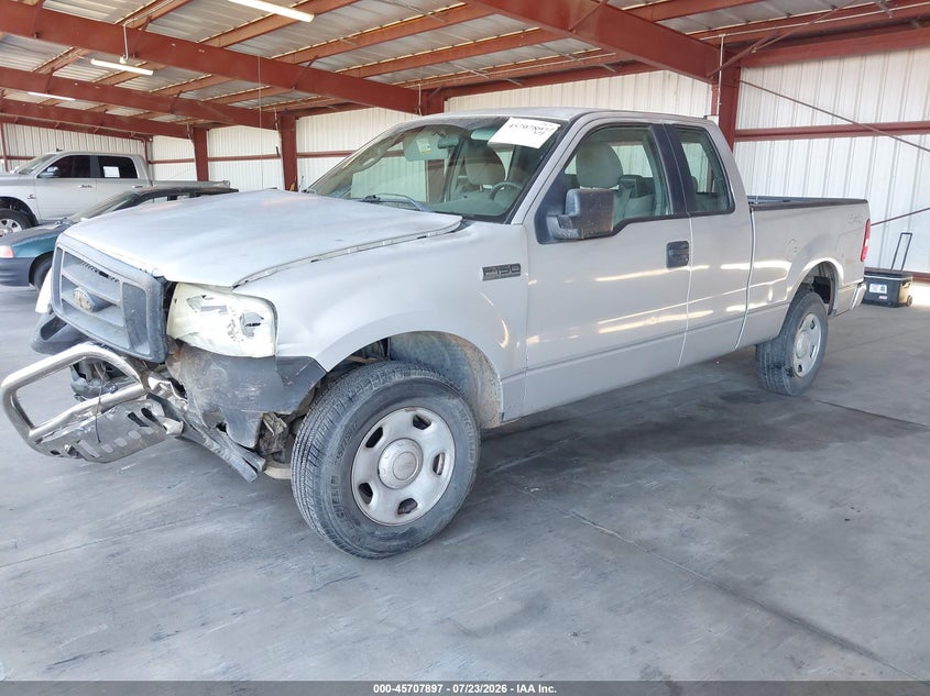 2006 Ford F-150, Front End, IAAI, VIN 1FTPX14596NB51694 — photo 2
