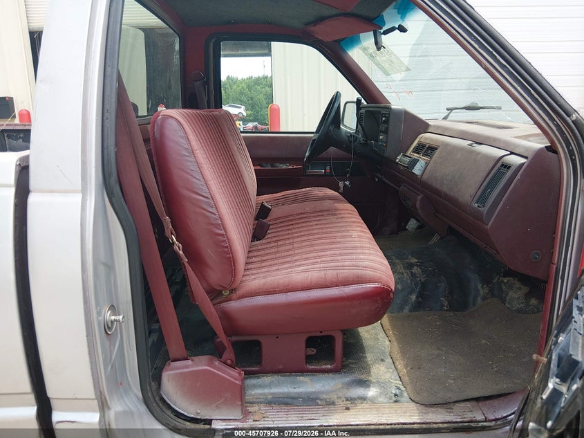 1994 CHEVROLET GMT-400 auction photo 5