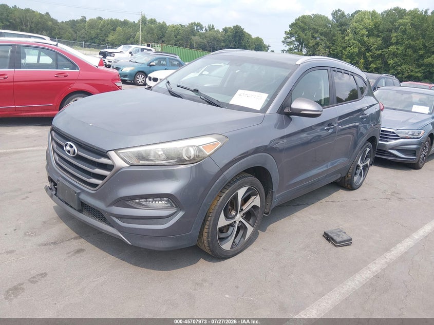2016 HYUNDAI TUCSON auction photo 2