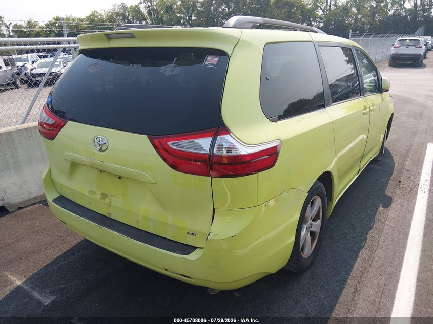 TOYOTA SIENNA - zdjęcie 4