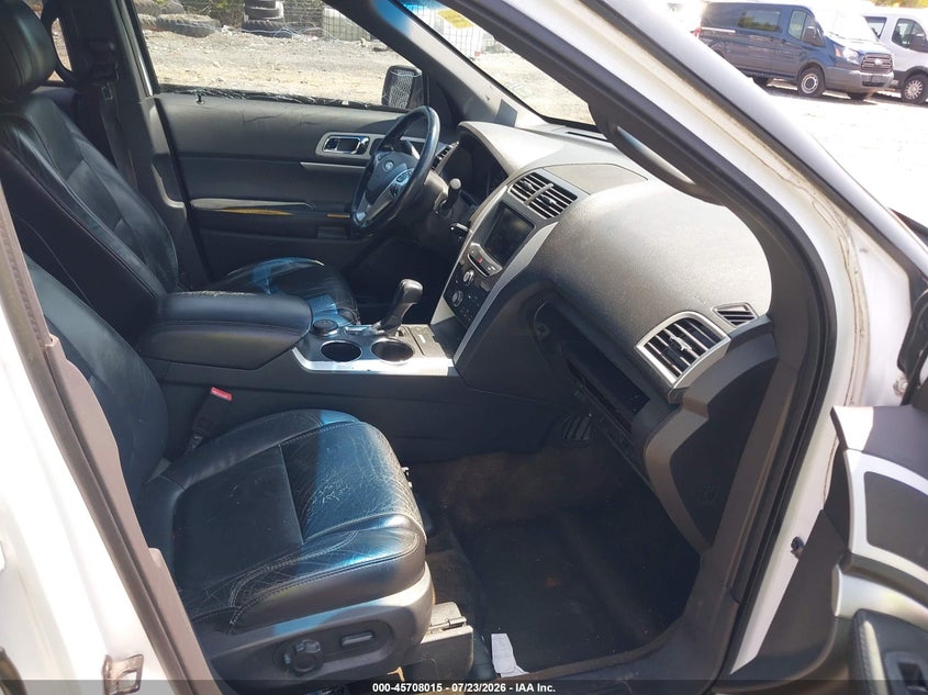 2013 FORD EXPLORER auction photo 5