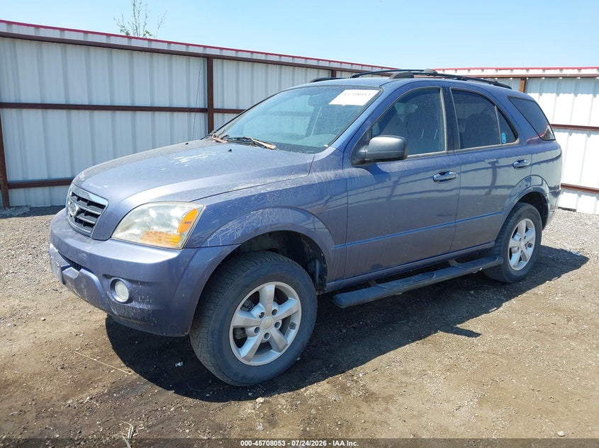 2007 Kia Sorento, Left & Right Side, IAAI, VIN KNDJD736175675578 — photo 2