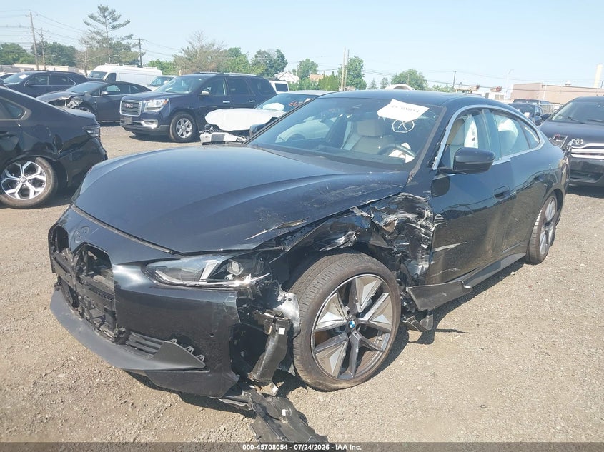 BMW I4 GRAN COUPE - zdjęcie 6