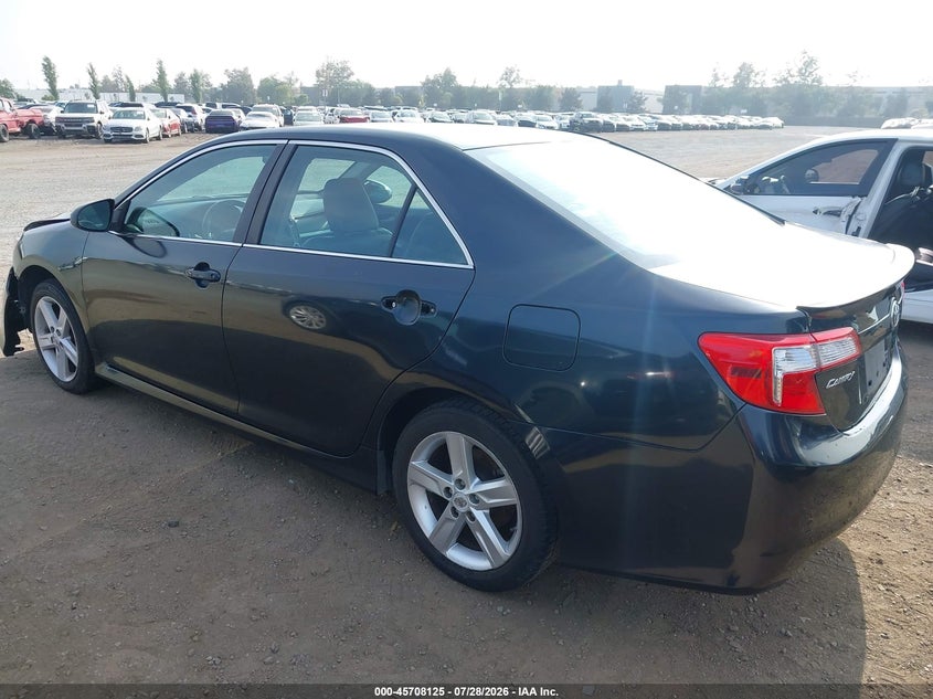 Vin: 4t1bf1fk9du657847, lot: 46206781, toyota camry se 20133