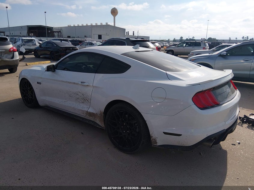 FORD MUSTANG - zdjęcie 3