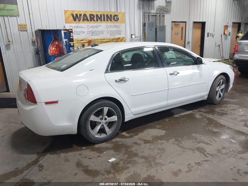 Vin: 1g1zc5e0xcf117518, lot: 46206814, chevrolet malibu 1lt 20124