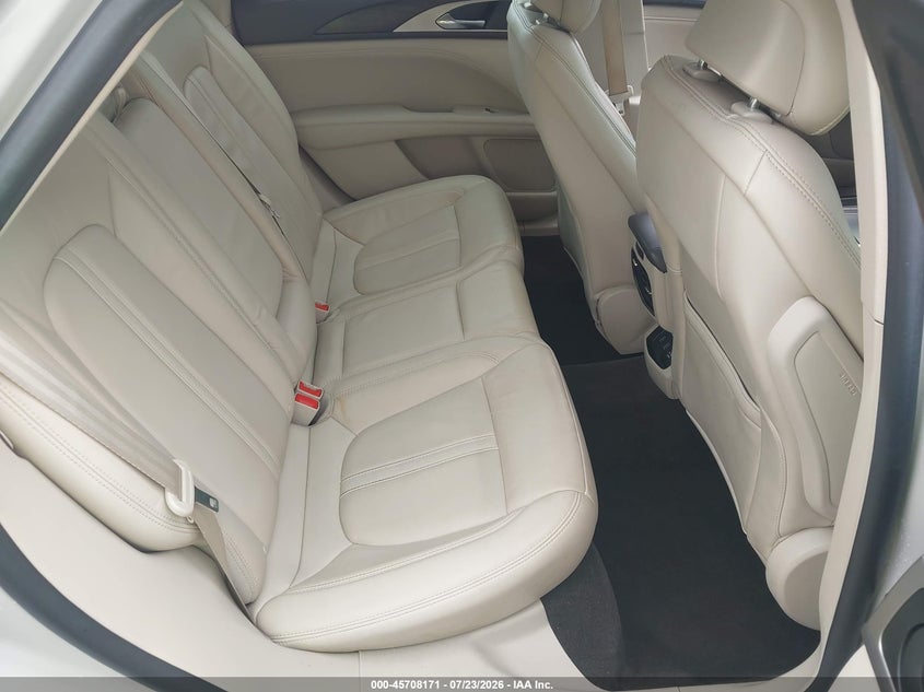 2019 LINCOLN MKZ auction photo 8