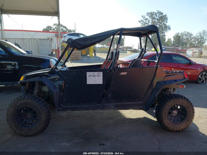 POLARIS RANGER 2011