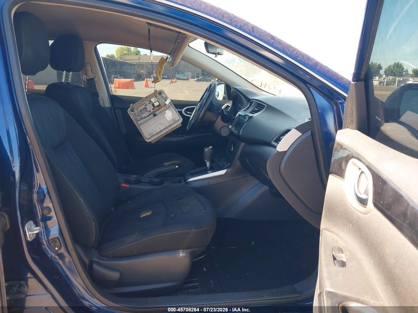 2019 NISSAN SENTRA auction photo 5