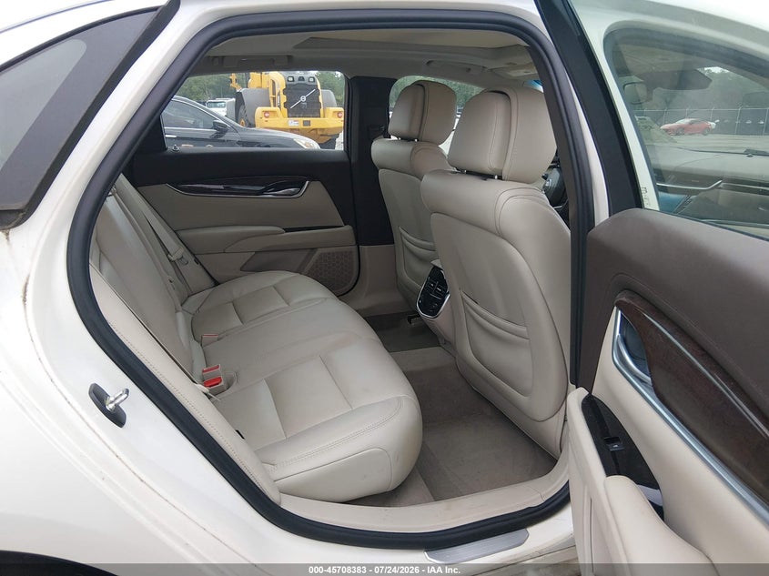 2013 CADILLAC XTS auction photo 8