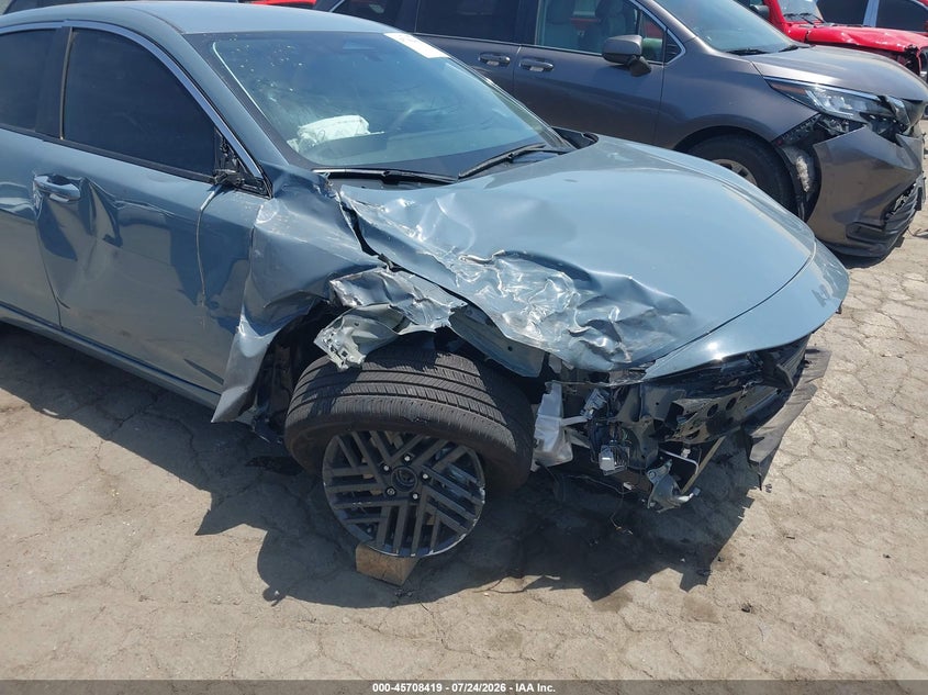 2026 NISSAN SENTRA auction photo 6