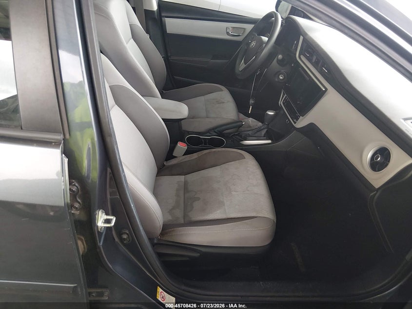 2018 TOYOTA COROLLA auction photo 5