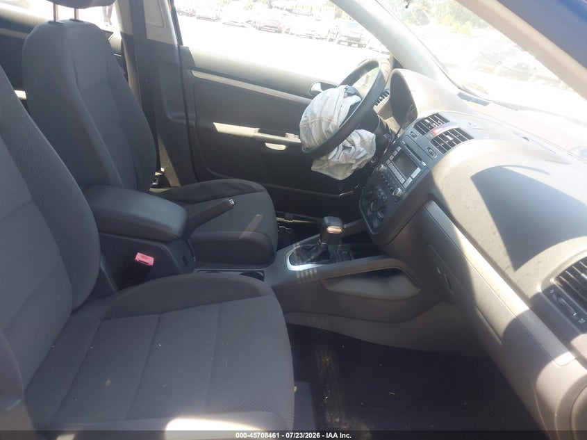 2009 VOLKSWAGEN RABBIT auction photo 5