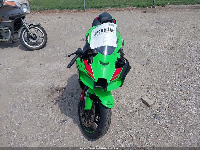2023 KAWASAKI ZX1002 auction photo 5