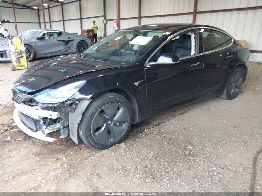 2019 TESLA MODEL 3 auction photo 2