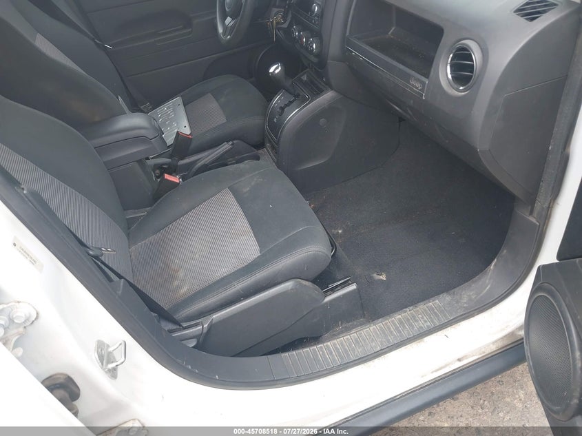 2012 JEEP PATRIOT auction photo 5