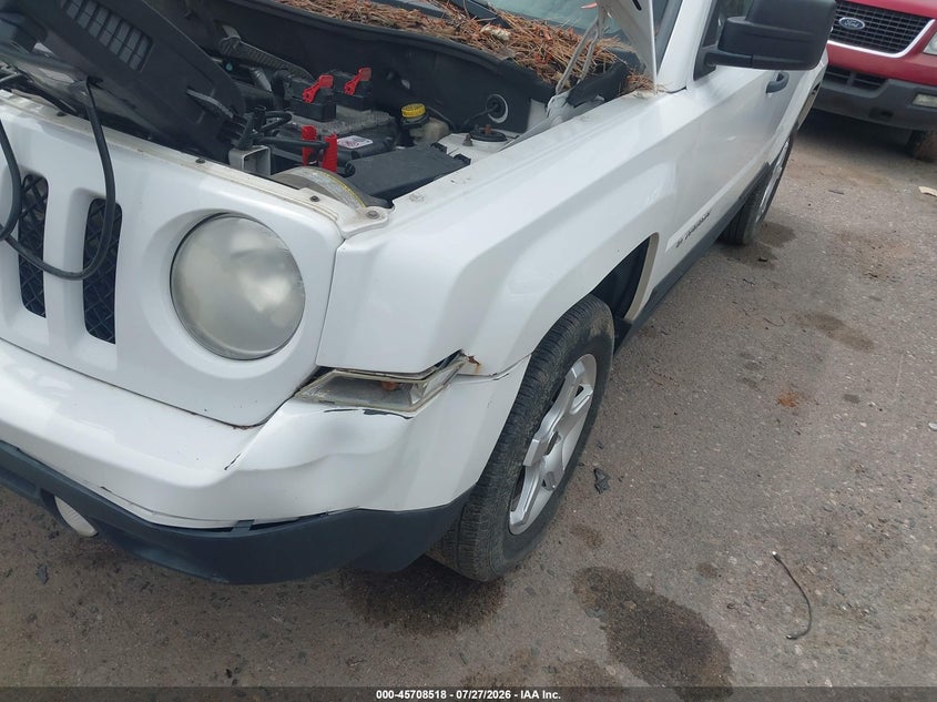 2012 JEEP PATRIOT auction photo 6