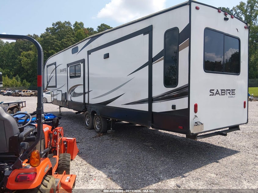 2022 FOREST RIVER SABRE auction photo 3