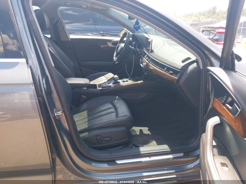 AUDI A4 2019 VIN WAUENAF48KN001794