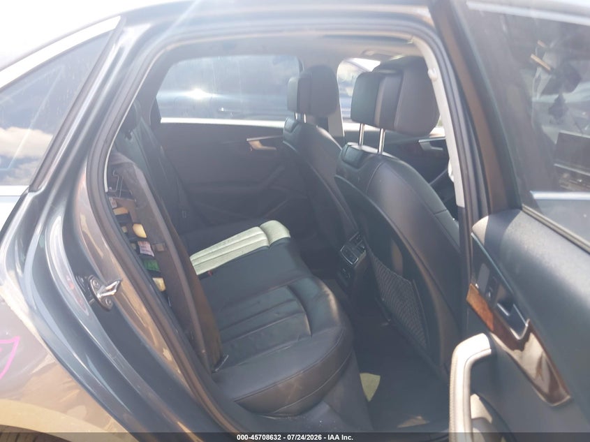 AUDI A4 2019 VIN WAUENAF48KN001794