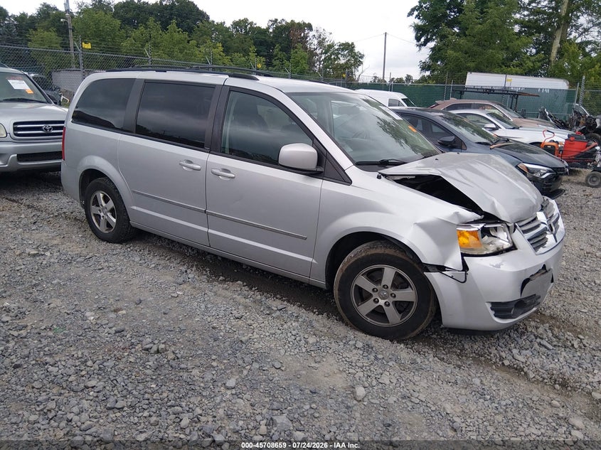 Vin: 2d4rn5d14ar100170, lot: 46207315, dodge grand caravan sxt 2010 img_1