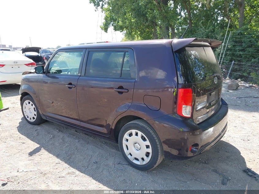 Vin: jtlze4fe1fj081147, lot: 46207352, scion xb 20153