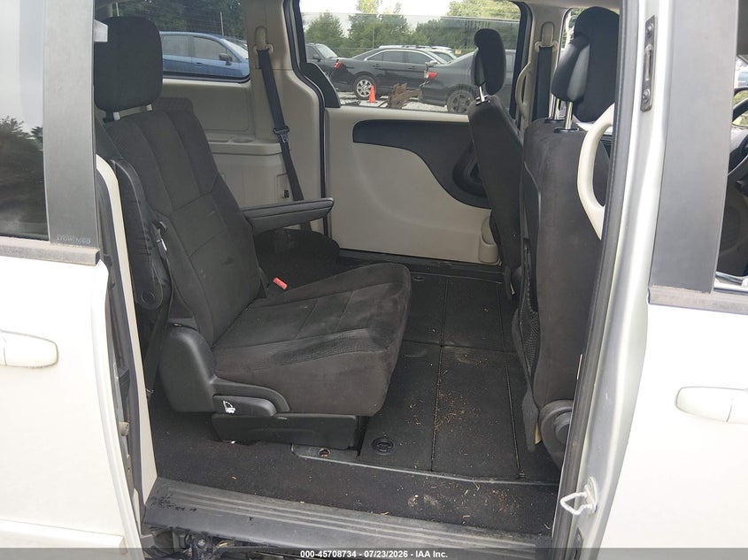 2012 DODGE GRAND CARAVAN auction photo 8
