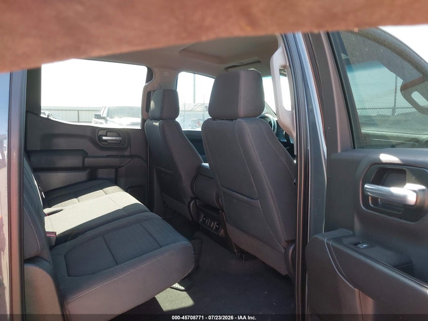 2019 CHEVROLET SILVERADO 1500 auction photo 8