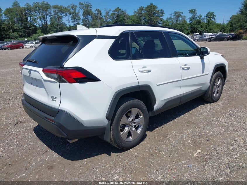 TOYOTA RAV4 - zdjęcie 4