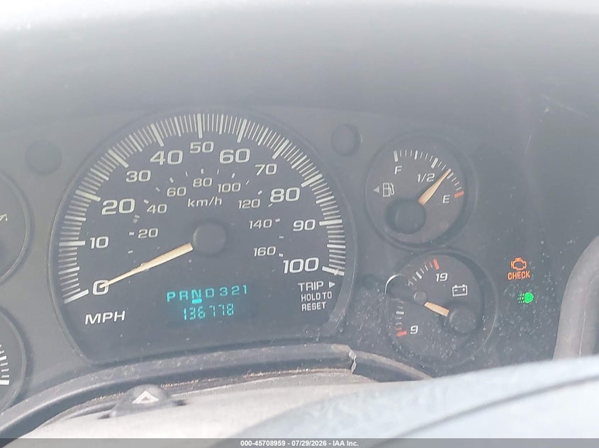 2004 CHEVROLET EXPRESS CUTAWAY auction photo 5
