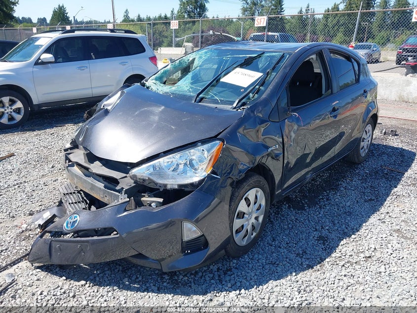 Vin: jtdkdtb37e1558287, lot: 46207616, toyota prius c two 20142