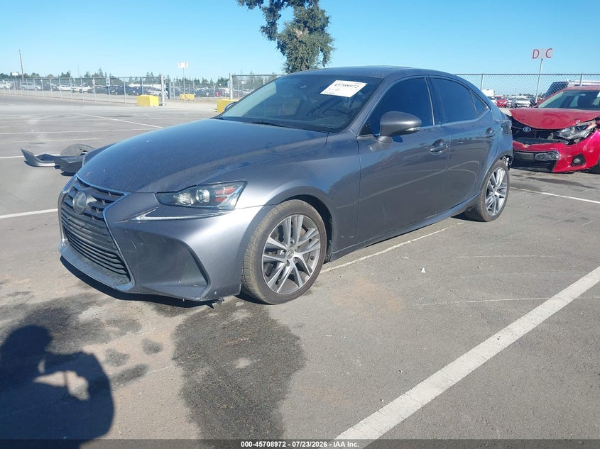2018 LEXUS IS 300 auction photo 2