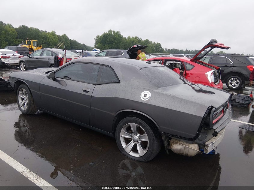 Vin: 2c3cdzag2gh107465, lot: 46207701, dodge challenger sxt 20163