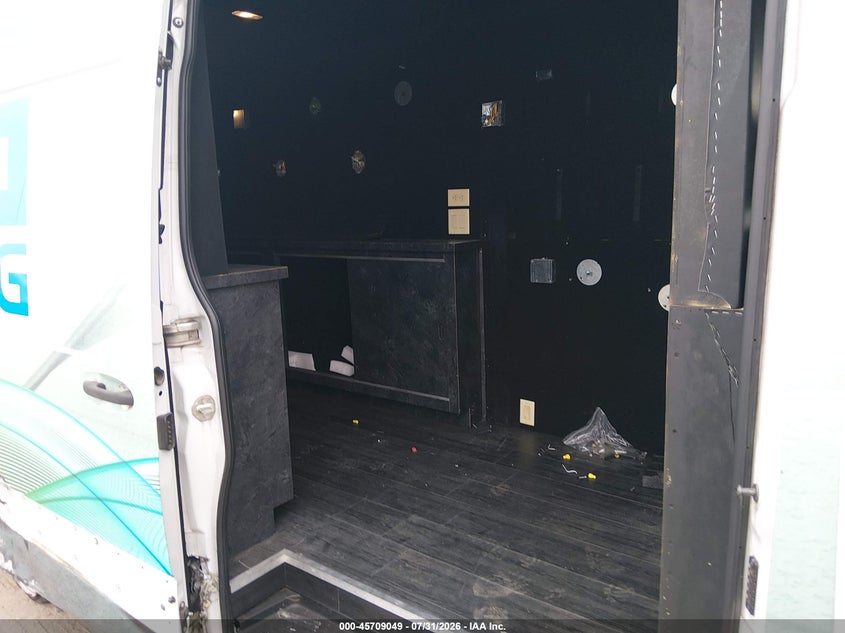 2019 MERCEDES-BENZ SPRINTER 2500 auction photo 8