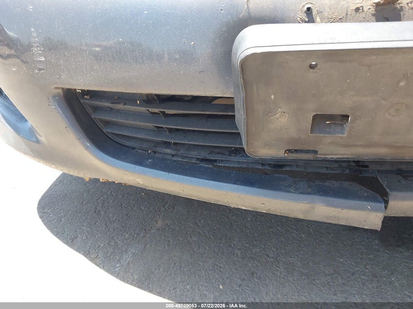 2010 TOYOTA COROLLA auction photo 6