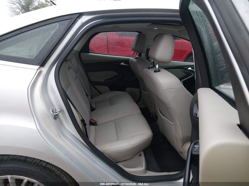 2012 FORD FOCUS auction photo 8