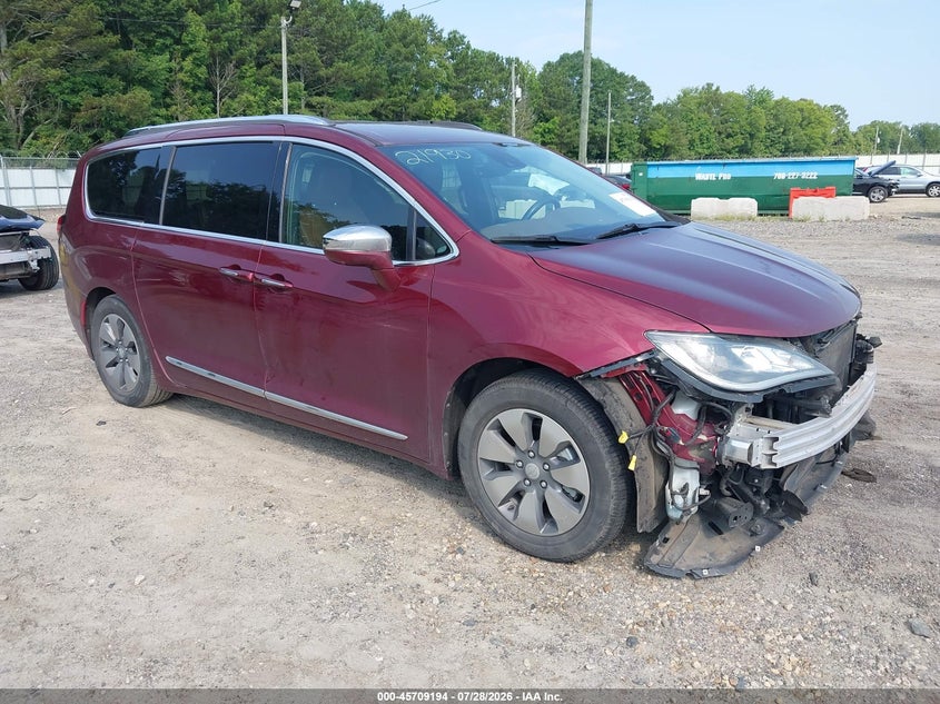 2018 CHRYSLER PACIFICA HYBRID auction photo 1