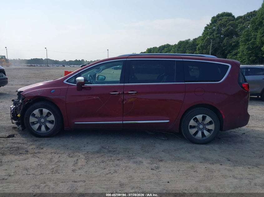 CHRYSLER PACIFICA HYBRID - zdjęcie 15